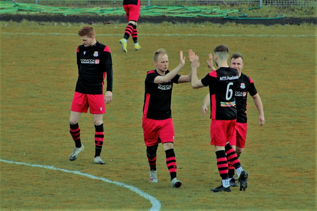 Zdjęcie Mecz MTS II Pawłowice - Grom Czeluścin 1:0